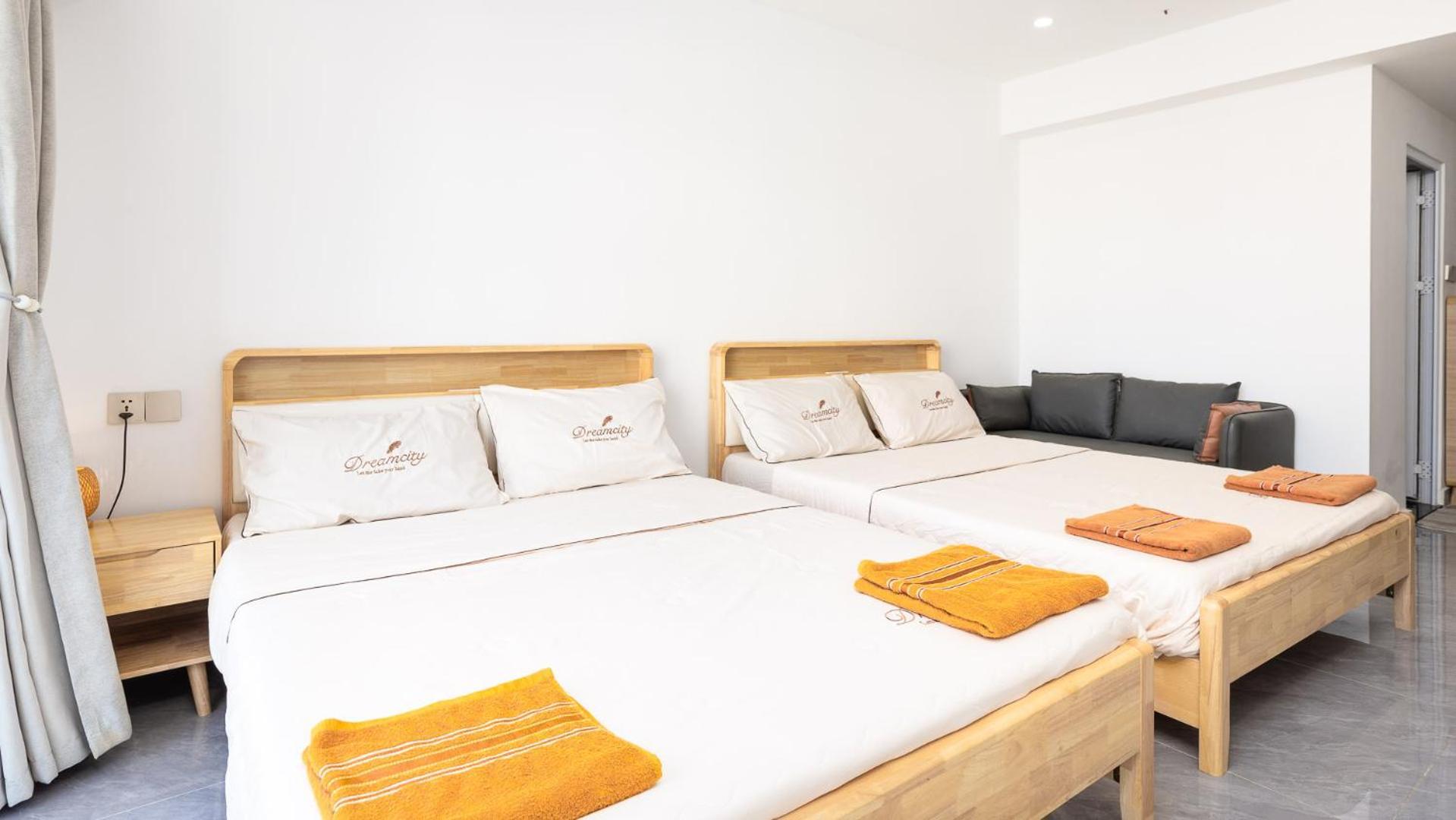 Real Hope Apartments Phnom Penh - Free Laundry エクステリア 写真